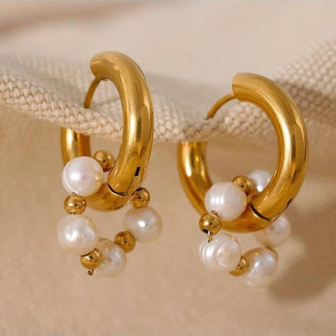 Earrings with Pearls