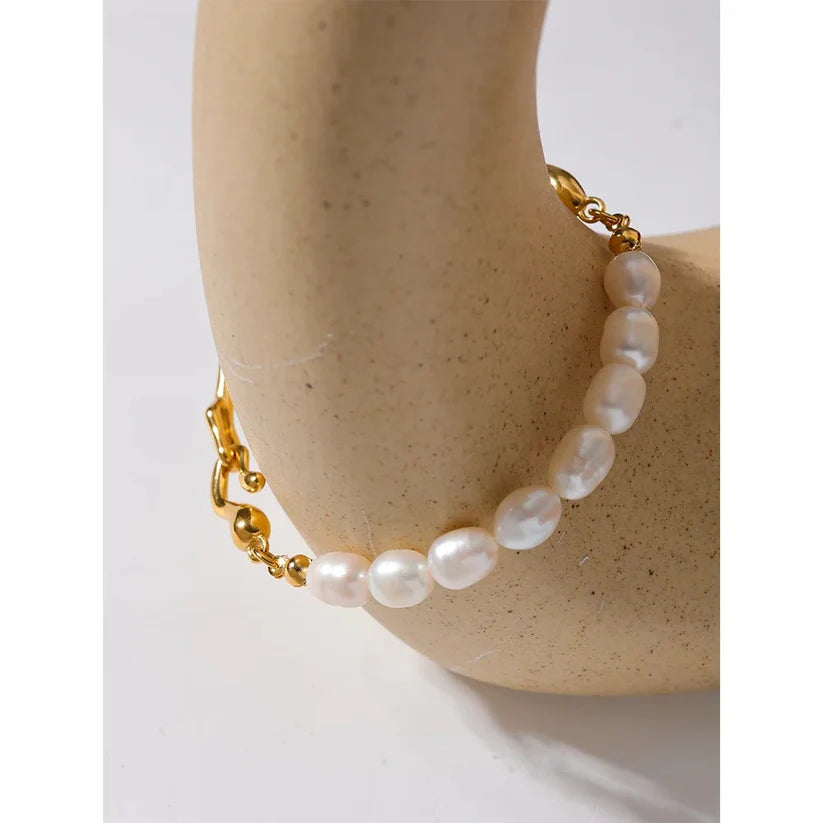 Radiant Pearls Bracelet